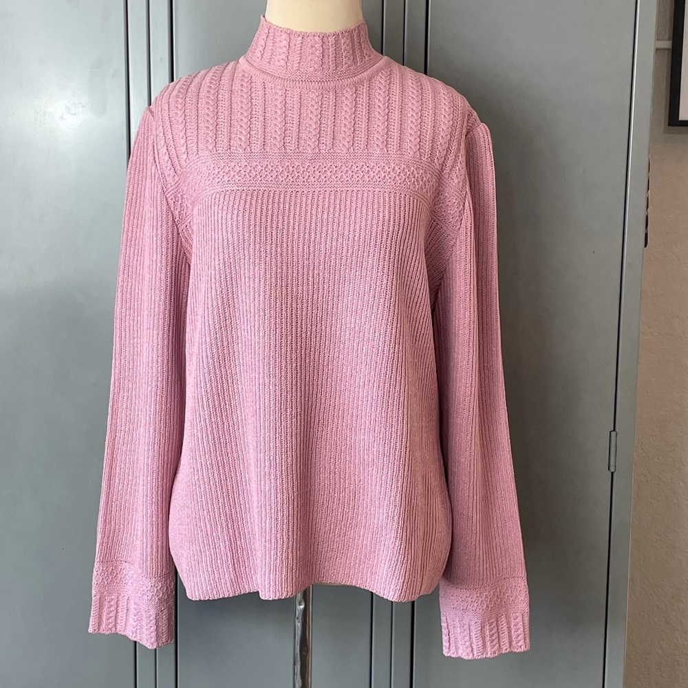 St. John Collection Pink Turtleneck Sweater